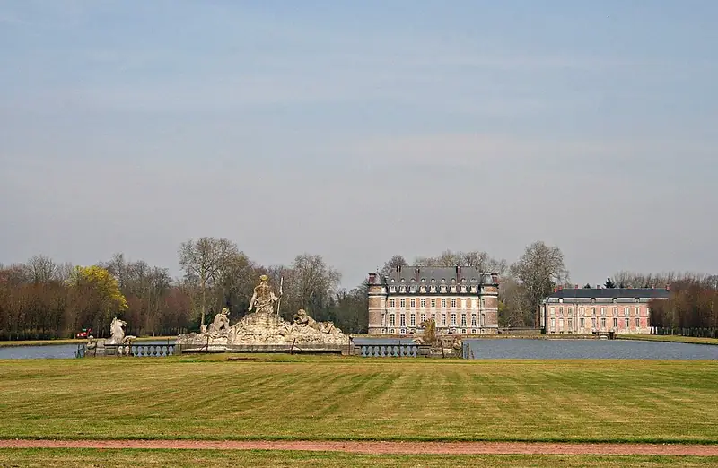 Belœil (Belgique), le château des Princes de Ligne et son parc remarquable (XVIIe siècle)