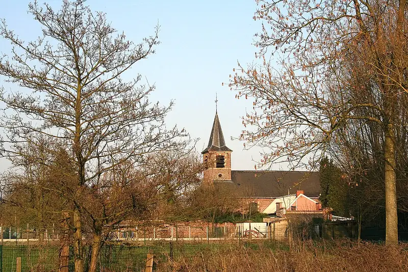 Callenelle (Belgique), le quartier de l'église