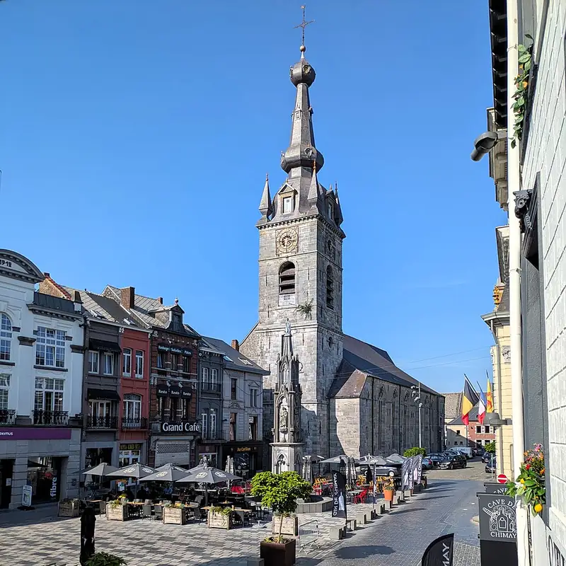 Grand Place de Chimay (Belgique), juin 2025