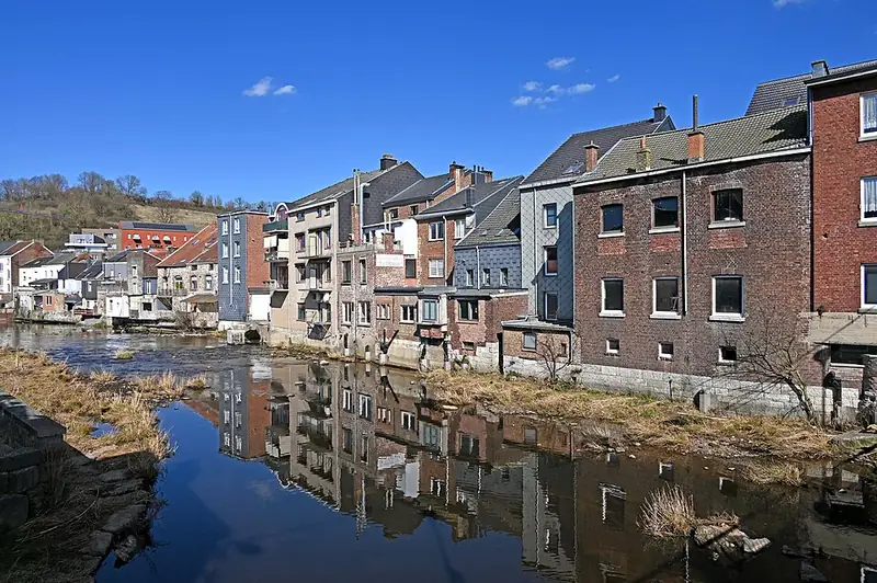 Limbourg, la Vesdre à la ville