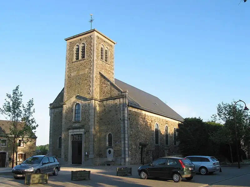 L'église Saint-Laurent d'Érezée (Belgique)