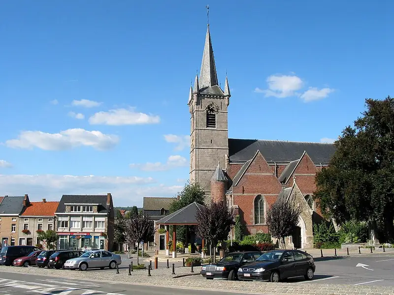 Flobecq (Belgique), l'église Saint-Luc (XIII/XVIe siècles)