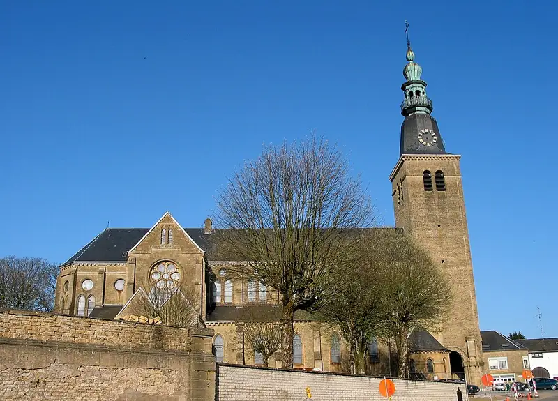 Florenville (Belgique) : l'église Notre-Dame de l'Assomption (1873–1951)