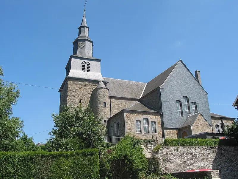 Gedinne (Belgique), l’église Notre-Dame de la Nativité (Tour romane - XIIe siècle)