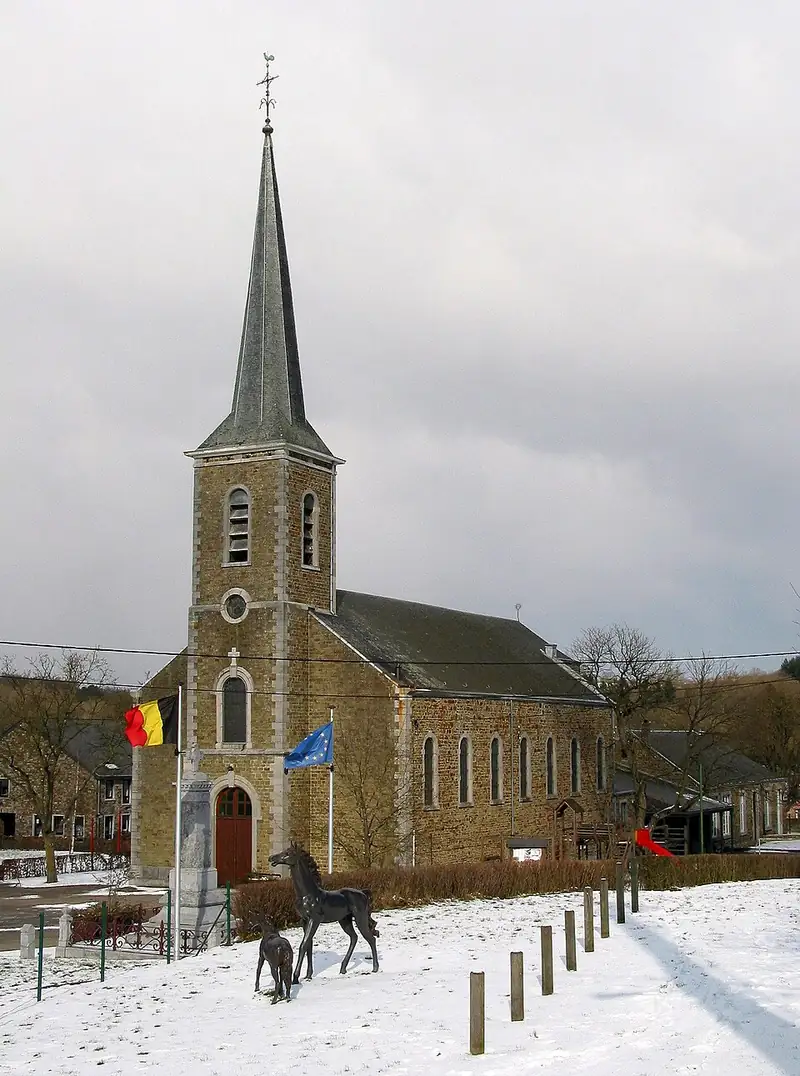 Hargimont (Belgique) : l'église Saint-Gobert (1876)