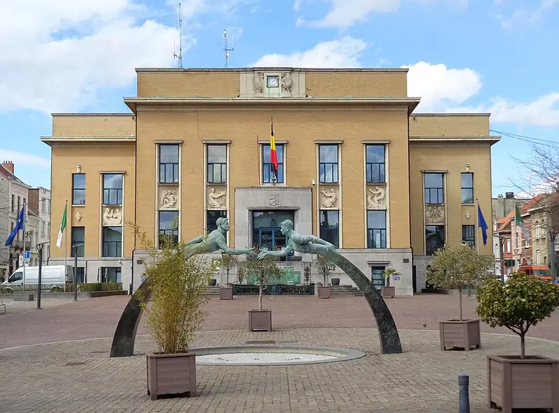 Rathaus der Gemeinde Koekelberg in der Hauptstadtregion Brüssel, Place Henri Vanhuffel