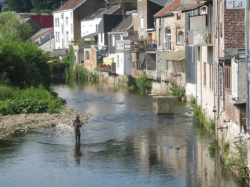 Limbourg (ville) (Belgique), la partie basse de la ville et la Vesdre