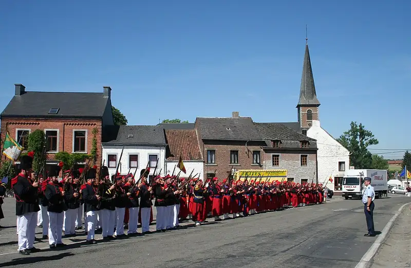 Morialmé (Belgique), Rassemblement des pelotons de la marche (procession) Saint-Pierre