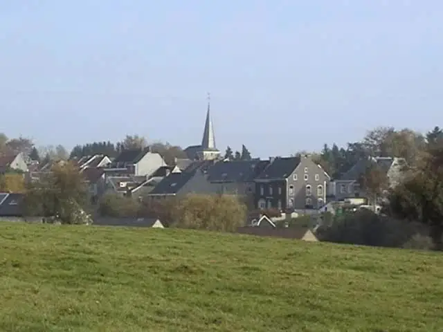 En arrivant a Olne par la GR du Pays de Herve