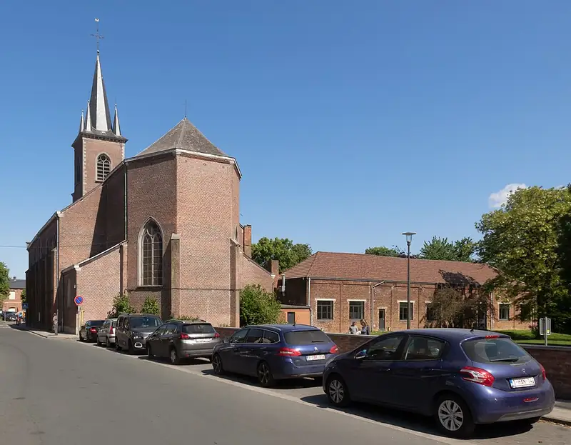 Pont à Celles, l'église Saint-Jean-Baptiste