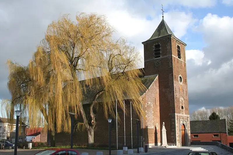 Rebaix (Belgique), l’église Saint-Amand