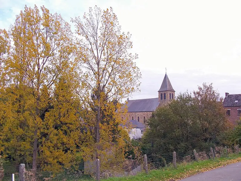 Een zicht op Sart-Bernard in de herfst