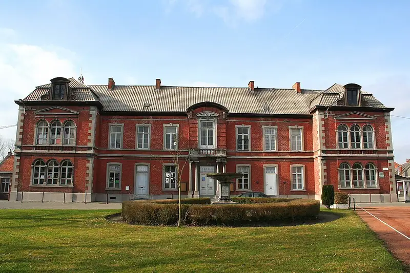 Ville-Pommerœul (Belgique), place de Ville – L’ancienne maison communale